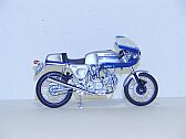 Ducatti 900 SS (1975 - 1984), Solido